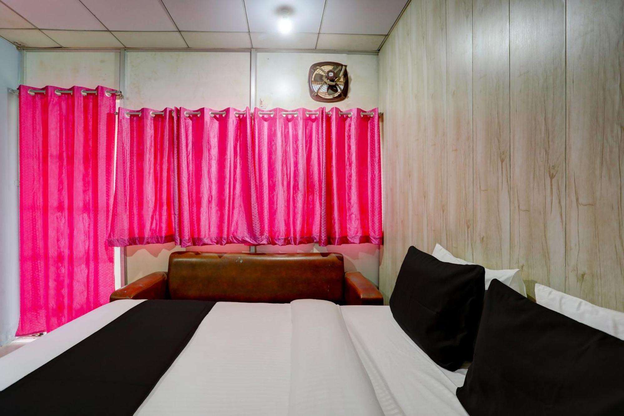 Collection O Harsh Hotel & Restaurant Bhiwadi Exterior foto